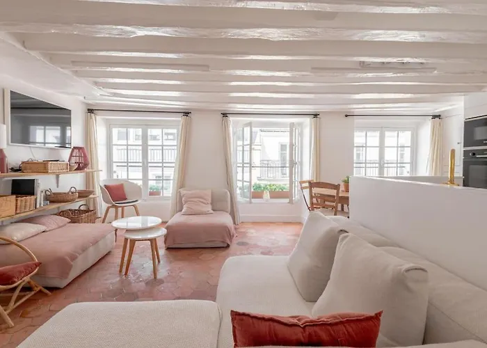 3 Rooms, View On Paris Roofs Chic & Cosy - 70 M2